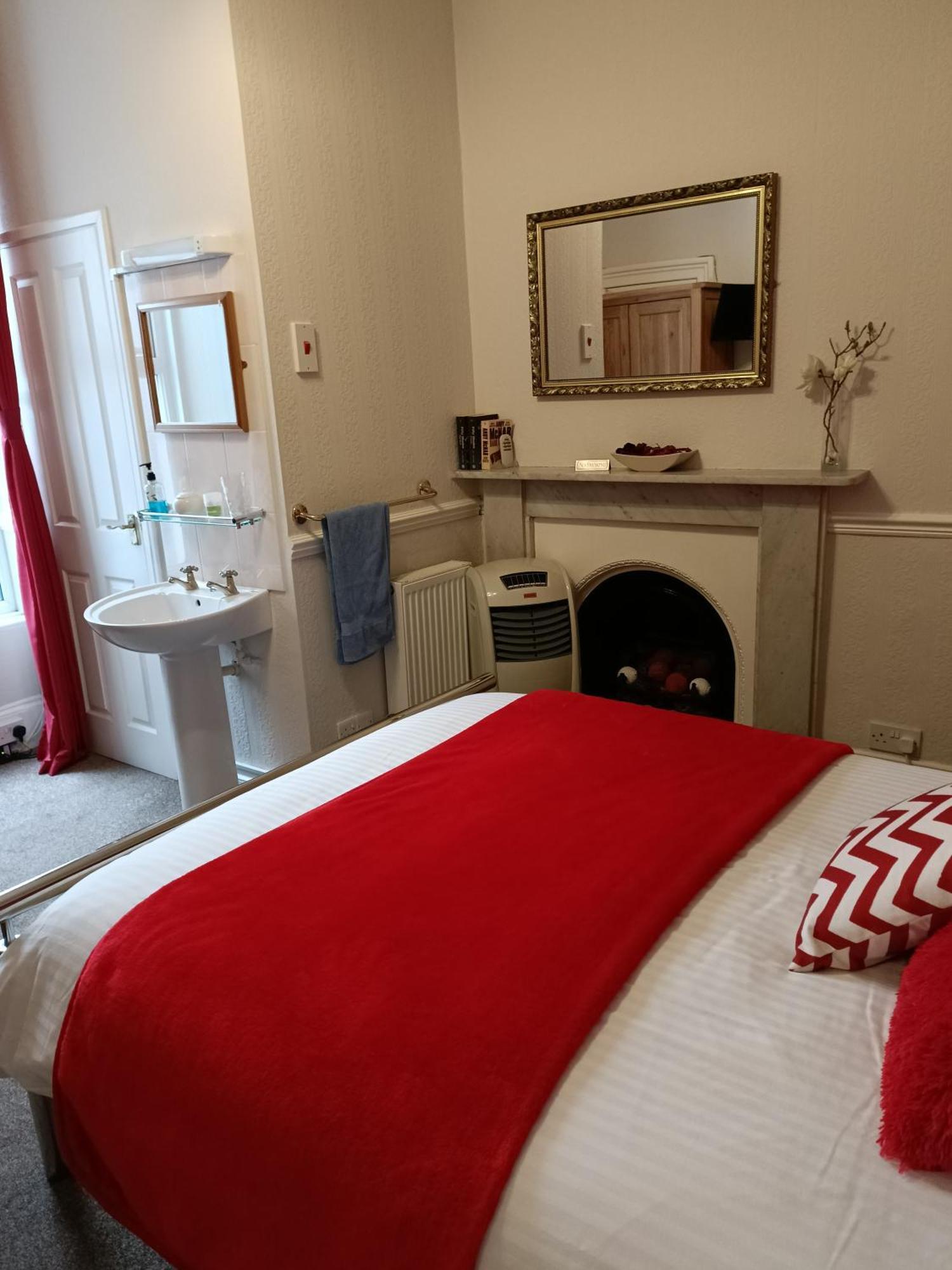 Lawnswood Guest House トーキー エクステリア 写真