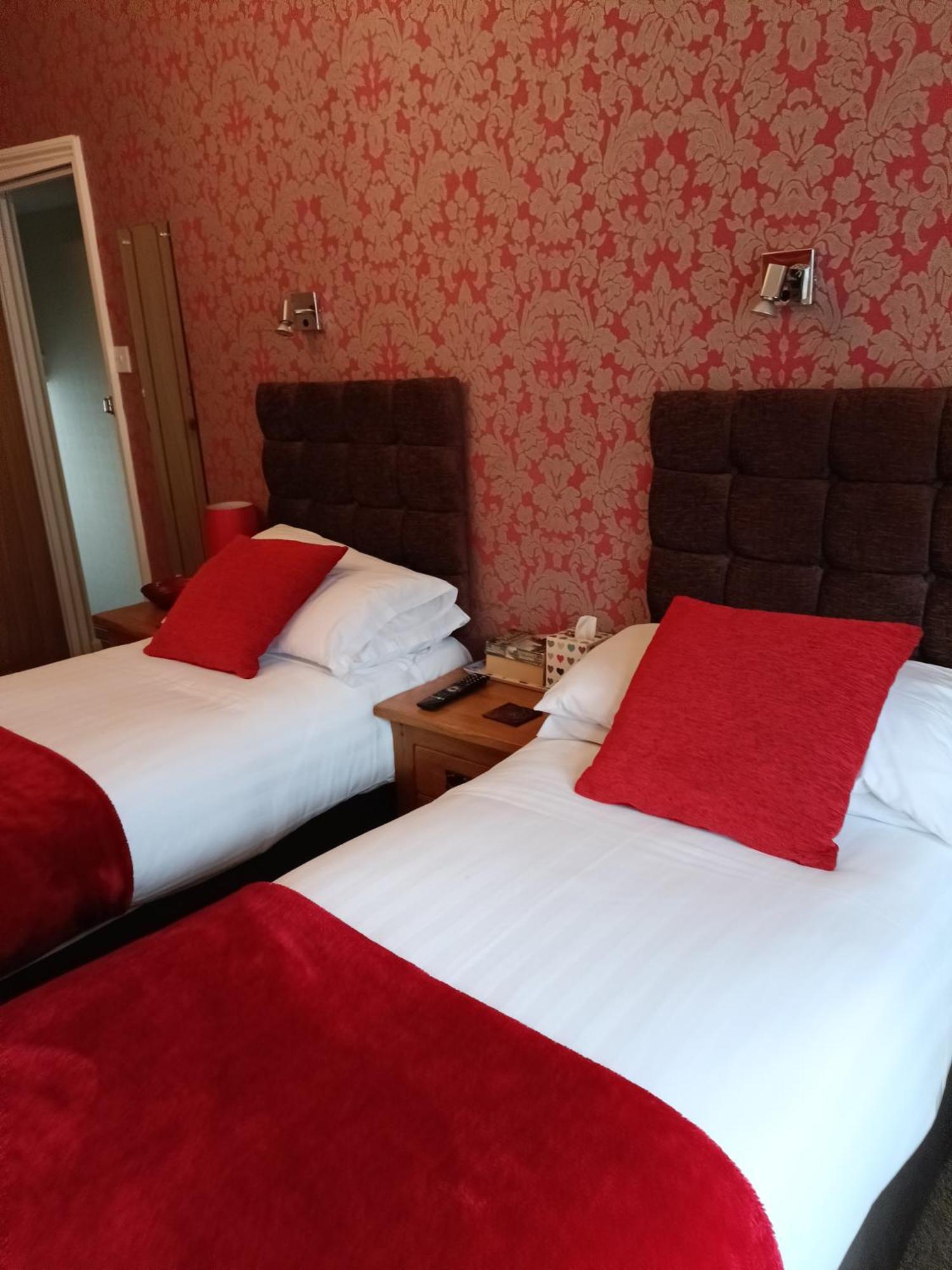 Lawnswood Guest House トーキー エクステリア 写真